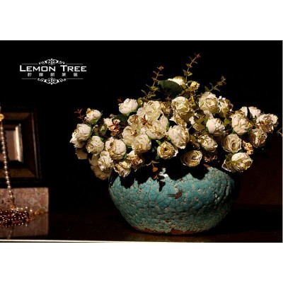 http://www.orientmoon.com/66828-thickbox/european-style-ceramic-flower-vase-pattern-family-artware.jpg