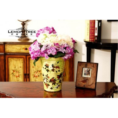 http://www.orientmoon.com/66844-thickbox/european-style-creative-ceramic-flower-vase-pattern-family-artware.jpg