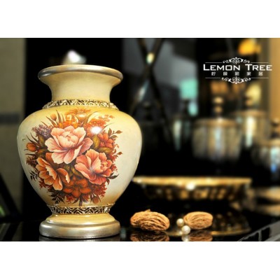 http://www.orientmoon.com/66858-thickbox/european-style-creative-ceramic-flower-vase-pattern-family-artware.jpg