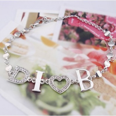 http://www.orientmoon.com/70190-thickbox/stylish-electroplating-alloy-bracelet-9247.jpg