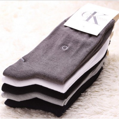 http://www.orientmoon.com/71852-thickbox/free-shipping-classiv-pattern-soild-color-cotton-business-casual-men-s-long-socks-wholesale-20pairs-lot-one-color.jpg