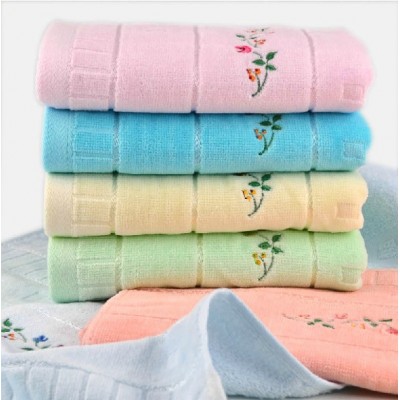 http://www.orientmoon.com/74838-thickbox/3475cm-100-cotton-embroider-towel-a-m028.jpg