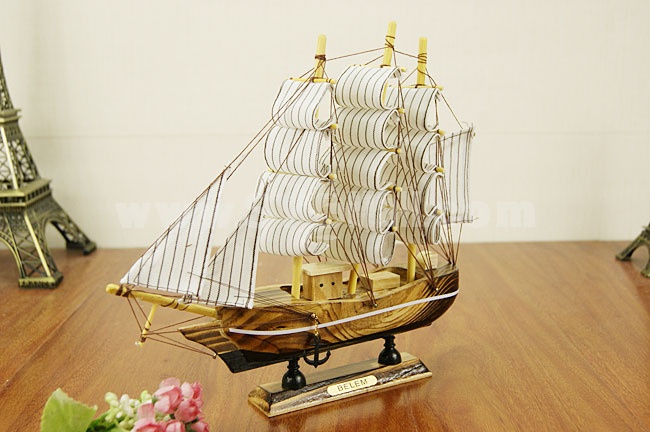 Decorative Mediterranean Style Wooden Sailing for Desk