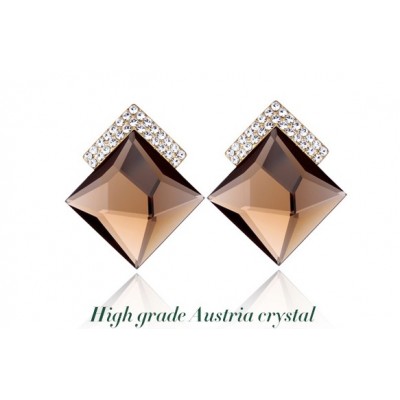 http://www.orientmoon.com/76697-thickbox/exquisite-luxurious-ol-pattern-crystal-ear-stud.jpg