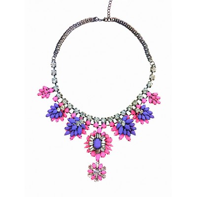 http://www.orientmoon.com/77963-thickbox/exaggerate-luxurious-shiny-color-chunky-alloy-with-resin-rhinestone-women-necklace-choker.jpg