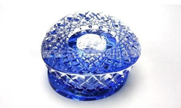Car Accessories Décor Crystal Nest Pattern Perfume Bottle Artware 