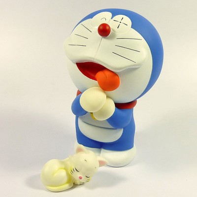 http://www.orientmoon.com/93178-thickbox/doraemon-figure-toy-vinyl-toy-with-cute-cat-15cm-59inch.jpg