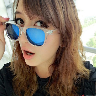 http://www.orientmoon.com/94418-thickbox/wayfarer-style-sunglasses-with-spectacle-case-1231-uv400.jpg