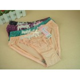 Wholesale - Lady Middle Waist Solid Color Emboidery Underwear (849K)