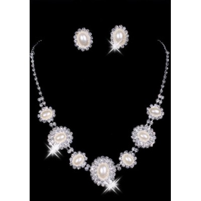 https://www.orientmoon.com/11365-thickbox/gorgeous-shining-alloy-with-imitation-pear-wedding-bridal-necklace-and-earrings-jewelry-set.jpg